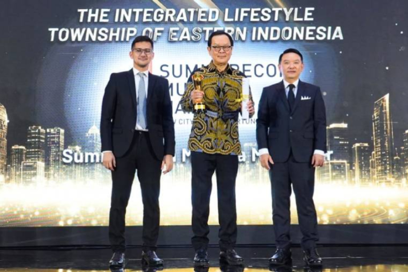 Summarecon Mutiara Makassar berhasil meraih penghargaan “The Integrated Lifestyle Township Eastern Indonesia” di ajang Properti Indonesia Awards 2026